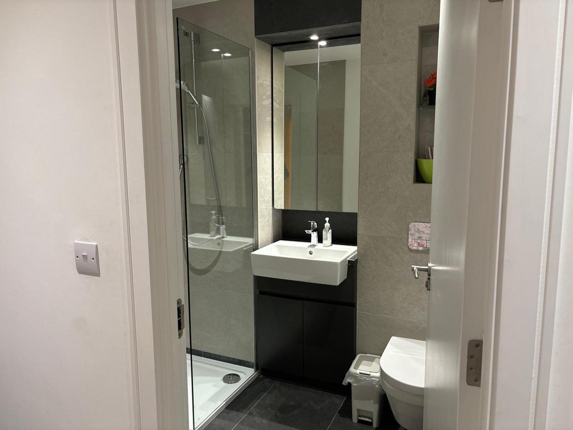 Modern En-Suite Room And Self Catering In Лондон Екстер'єр фото